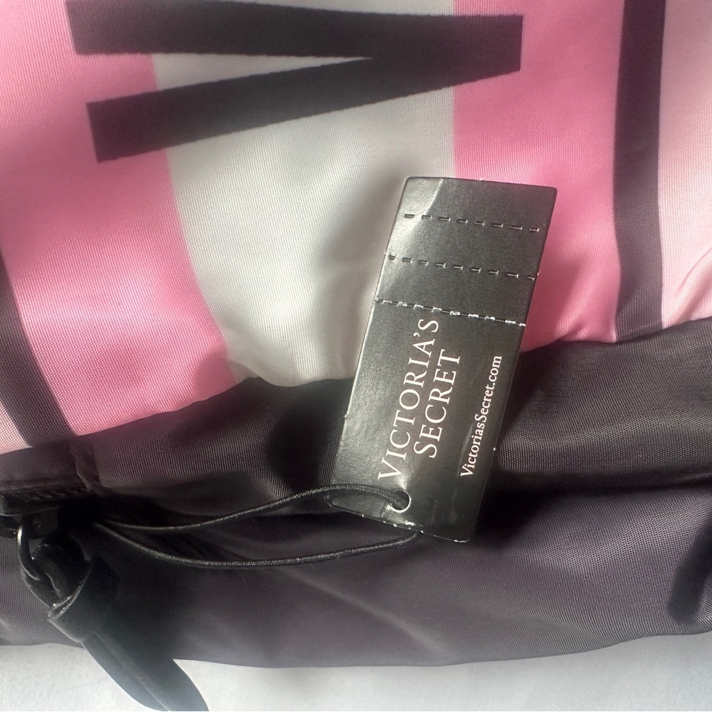 Victoria’s Secret Black Pink Logo Backpack - Picture 6 of 6
